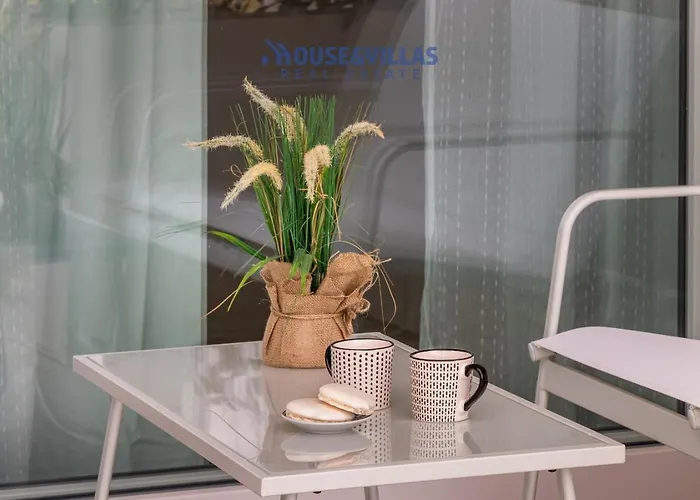 House&villas - Elaia Bioglam Relais Apartman *